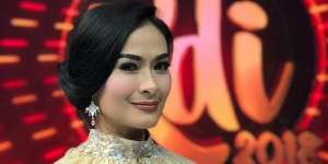 Alasan Iis Dahlia Larang Devano Pacaran dengan Brisia Jodie