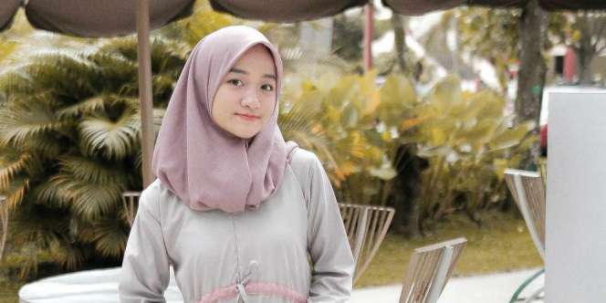 Inspirasi Maxi Dress untuk Berbagai Acara