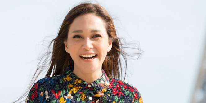 Tampil Cantik, Maia Estianty Hadiri Nikahan Syahrini & Reino Barack?