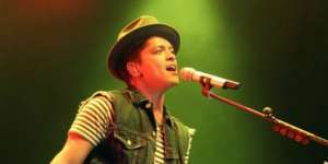 Bruno Mars Protes Lagunya Dibatasi, Ini Kata KPID Jabar