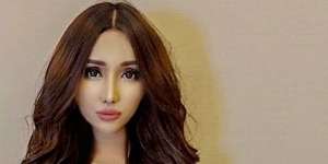 Hotman Bongkar Hubungan 25 Pria dengan Lucinta Luna