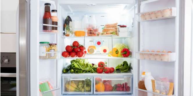 Tips Makanan di Kulkas Aman Dikonsumsi Saat Listrik Padam
