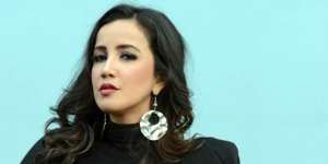 Bosan, Andi Soraya Tanggapi Pemberitaan Syahrini-Reino dan Luna Maya