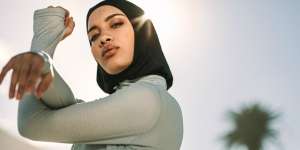 Trik Atasi Stretch Mark pada Tubuh