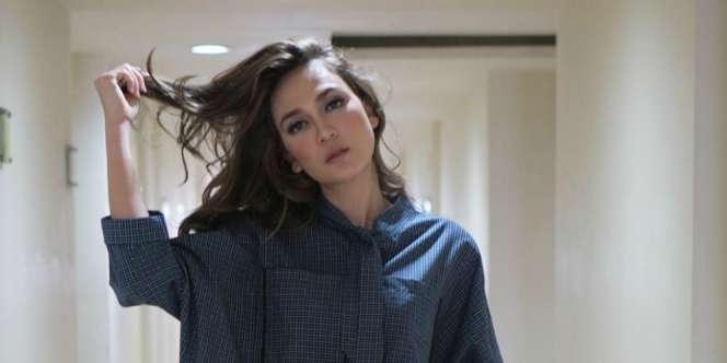 Bukti Foto Kedekatan Luna Maya dan Pria Malaysia