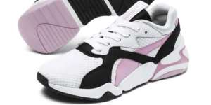 Koleksi Sneakers Wanita Bergaya 90s, Mau Coba?