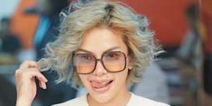Nikita Mirzani Sebut `Muka Lakinya Tertekan`, Sindir Reino Barack?