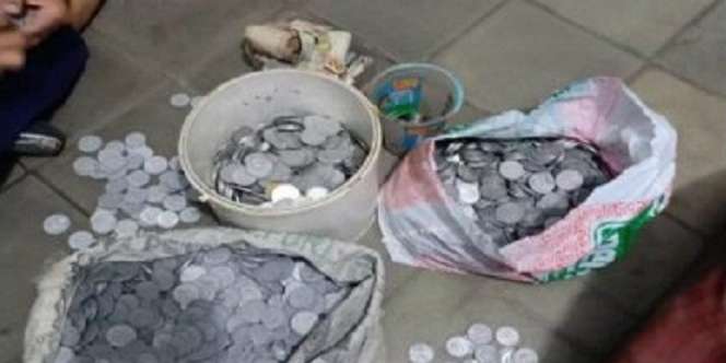Dikira Benda Berbahaya, Isi Karung Pria Gangguan Jiwa Ini Mengejutkan