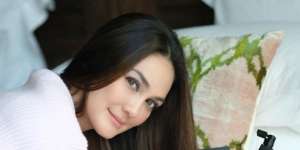 Luna Maya Angkat Bicara Soal Pria Malaysia