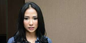 Dituding Pakai Pelet untuk Jerat Suami, Ini Reaksi Bella Luna