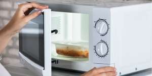 Daftar Makanan yang Haram Dihangatkan Pakai Microwave