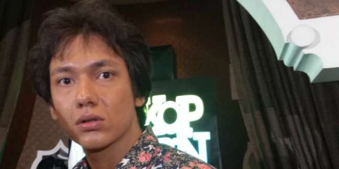 Adipati Dolken Akui Gugup Bermain di Film Warkop DKI Reborn