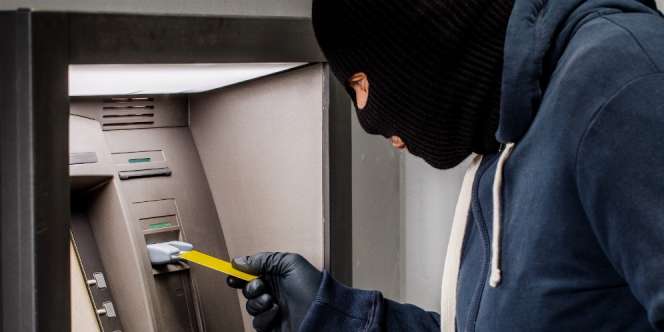 Bobol ATM, Kerabat Jauh Prabowo Ditangkap Polisi