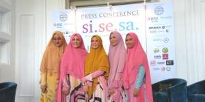 Busana Syar`i Bertabur Kristal Swarovski Elegan