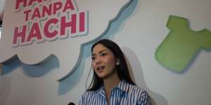 Jurus Ririn Dwi Aryanti Mengatasi Kecemburuan pada Anak