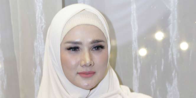 Tips Mix and Match Hijab Syar'i dari Mulan Jameela