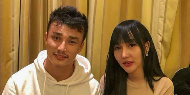 Datang Acara Award Tanpa Suami, Lucinta Luna: Kan Kemarin Malam Pertama