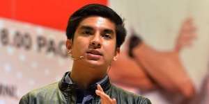 Menteri Ganteng Malaysia Tolak Haramkan PUBG