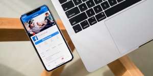 Stop Stalking Medsos Mantan? Ahli Ungkap Bahaya Mengerikan