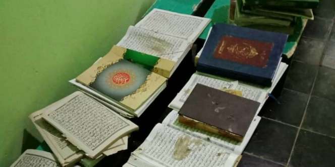 Geger Perusakan Masjid di Banyumas, Kitab Dibuang ke Sumur
