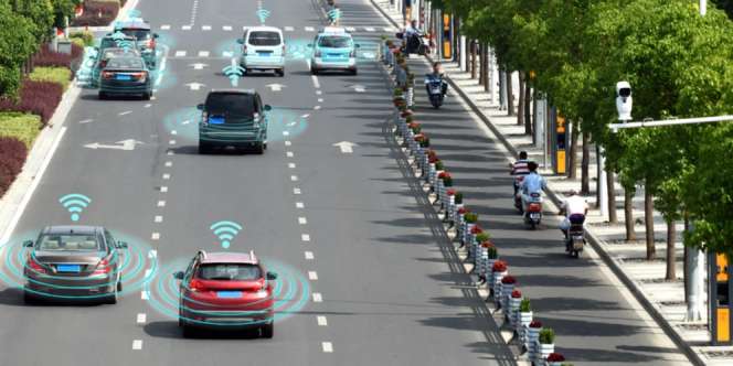 Pembuat Mobil Nirsopir Ikut Tanggung Klaim Jika Tabrakan?