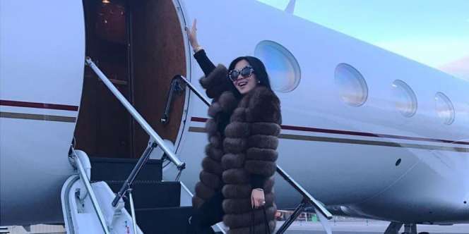Terkuak! Ini Dia yang Bayar Sewa Jet Pribadi Syahrini