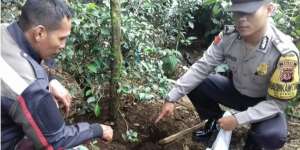 Tega, Ibu Kandung Kubur Bayinya Hidup-Hidup di Purwakarta