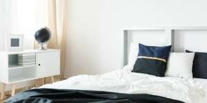 3 Cara Praktis Membuat Ruang Tidur Jadi Lebih Rapi