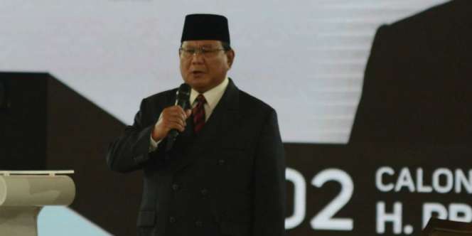 Sindiran Prabowo Soal Kartu dan Kecepatan yang Ditawarkan Jokowi