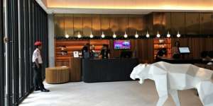 Alternatif Lift, Hotel Ini Sediakan Jalur Seluncuran
