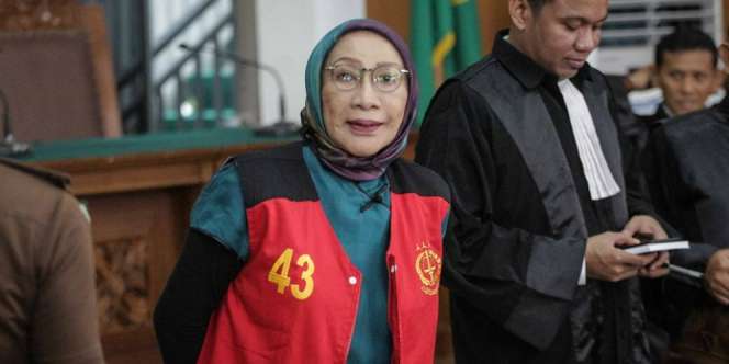 Jengkel dengan Nanik S Deyang, Ratna Sarumpaet Nangis di Persidangan