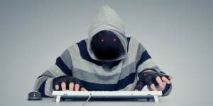 Hati-hati! Ada Virus Mata-Mata Serang Ponsel Android