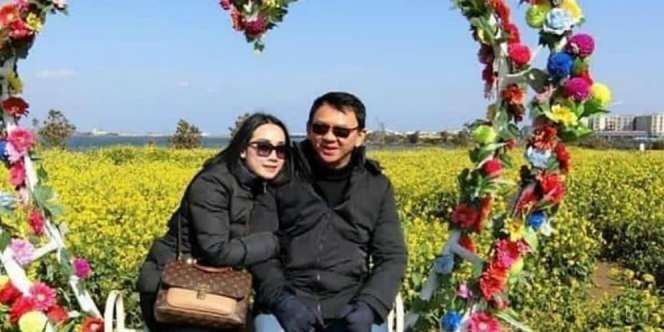Tengok Gaya Puput Nastiti Devi Temani Ahok Berlibur ke Sydney