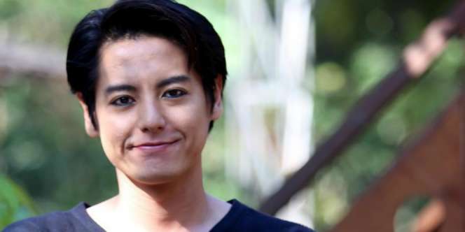 Roger Danuarta Pamer Kemesraan dengan Cut Meyriska