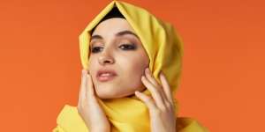 3 Langkah Cepat Bikin 'Watercolor Eye Make Up'