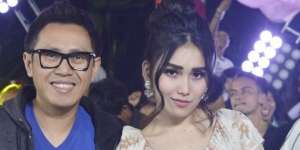 Bertemu Ayu Ting Ting di Tanah Suci, Eko Patrio Bikin Ngakak