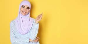 Memutihkan Gigi dengan Bahan Alami, Yakin Aman?