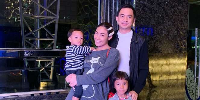 Hamil Anak Ketiga, Ayu Dewi Hadapi Kecemburuan