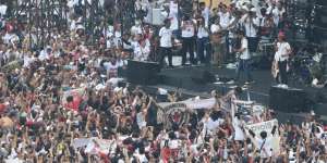 Slank Lantunkan Salawat di Kampanye Jokowi-Amin