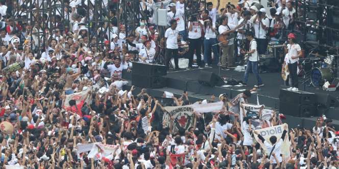 Slank Lantunkan Salawat di Kampanye Jokowi-Amin