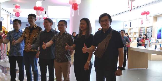 Huawei Luncurkan Toko High End, Apa Istimewanya?