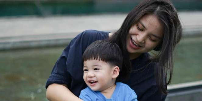 Putri Titian Bikin Video Kocak Sang Anak Hadapi Pilpres