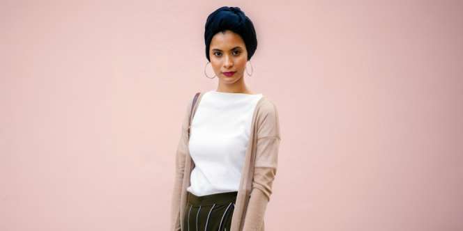 Tips Tampil Natural untuk Wanita Berkulit Gelap