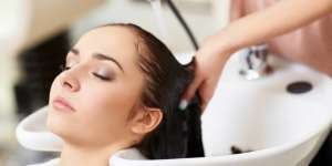 Seberapa Sering Harus Mencuci Rambut?