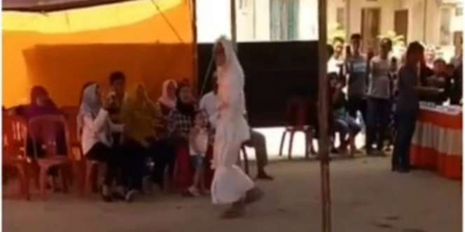 `Pocong` Juga Ikutan Nyoblos di Pemilu 2019