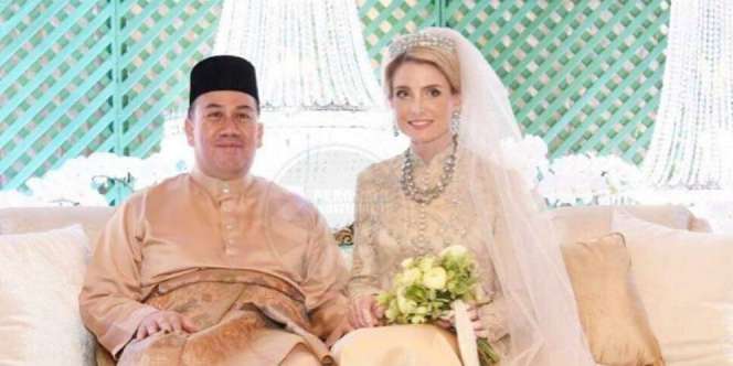 Megahnya Pernikahan Pangeran Kelantan dengan Gadis Swedia