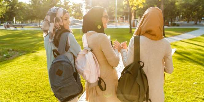 Jaga Ketenangan Saat Berkomunikasi dengan Anak Remaja