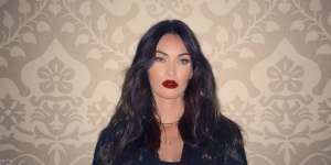 Megan Fox Posting Foto 13 Tahun Lalu, Netizen Salah Fokus