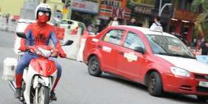 Keren! Spiderman Jadi Tukang Pos Sehabis Perang Lawan Thanos