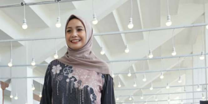 Deretan Selebriti Ramaikan Trunk Show Vanilla Hijab